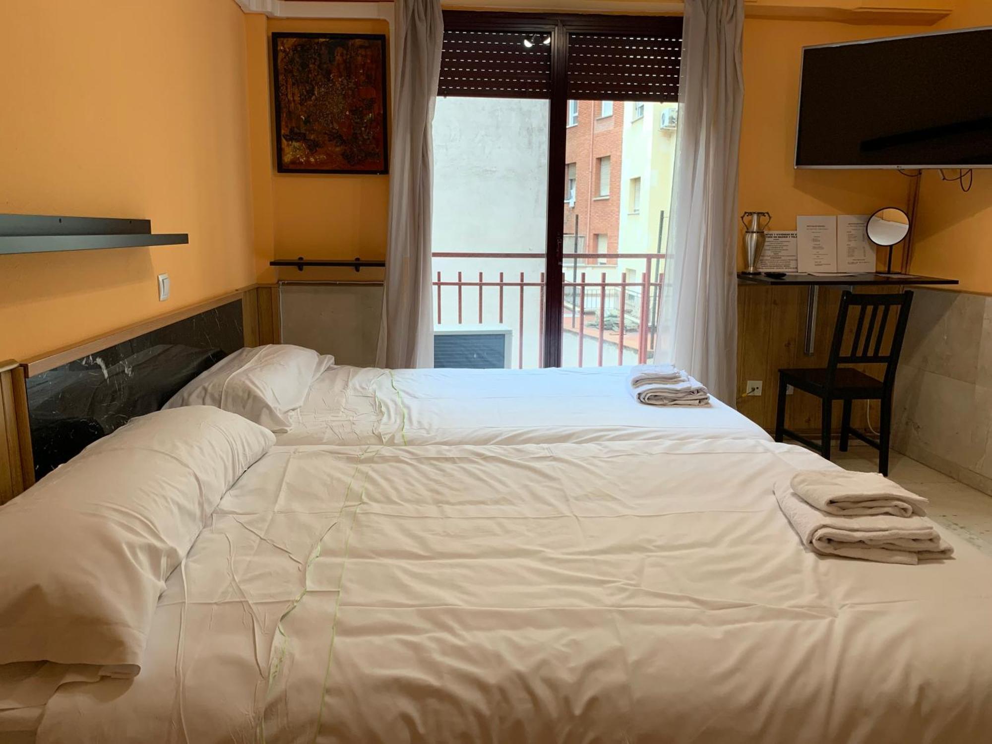 Apartamentos Y Estudios Torr En Madrid - Chamartin Con Wifi Gratis — Fotos 2